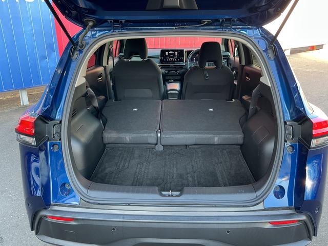 ノート Ｘ　プロパイロット　メーカーライン装着コネクトナビ＆ＥＴＣ２．０　アラウンドビューモニター　ＳＯＳコール　スマートルームミラー　ＬＥＤライト　フォグランプ　インテリジェントキー　ステアリングスイッチ（21枚目）