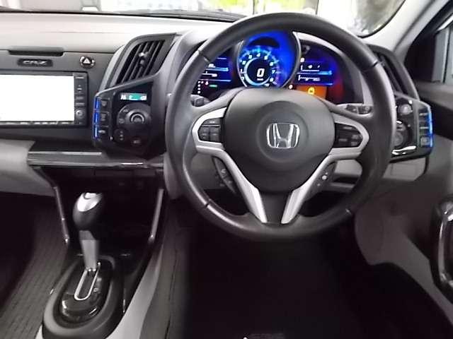 α 純正HDDナビ 本革シート ワンオーナー車(10枚目)
