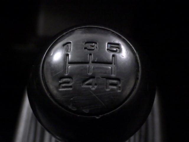 アクティトラック ＳＤＸ　エアコン　パワステ　パワーウィンド　社外アルミ　キーレス　パワーステ　運転席エアバック　パワーウインド　ＡＣ　ＡＢＳ付き（12枚目）