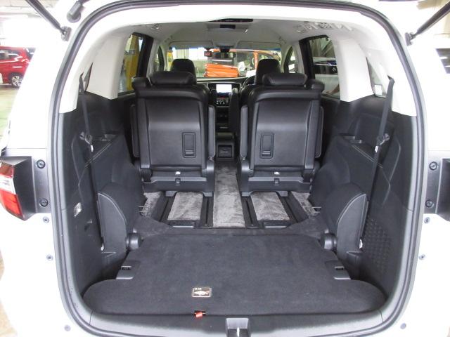 オデッセイハイブリッド ハイブリッドアブソルート・ホンダセンシングEXパック ナビ 両側オートスライド リア席モニター 革シート シートヒーター パワーシート サイド/カーテンエアバック クルーズコントロール フォグ アルミ パーキングセンサー LEDライト スマートキー(27枚目)