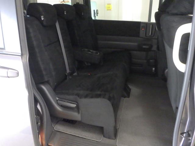 ステップワゴン GEセレクション ナビ オートスライドドア ベンチシート ETC クルーズコントロール リアカメラ ドアバイザー 社外アルミ スマートキー デュアルエアバッグ 三列シート キーレスエントリーキー PW PS 記録簿(12枚目)