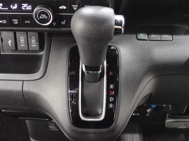 N-BOXカスタム L 両席電動スライドドア Pソナー サイドエアバッグ ナビTV シートヒータ 点検記録簿 キーフリーシステム LEDライト リアカメ クルーズコントロール AC DVD視聴可能 スマキー ETC(34枚目)