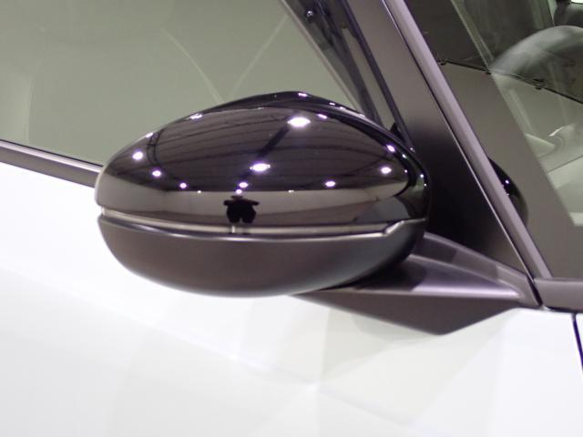 フィット e:HEVクロスター フルオートエアコン 整備記録簿 前後センサー LEDランプ エアバッグ サイドエアバック 地デジ オートクルーズコントロール VSA ETC バックカメラ USB DVD再生可能(9枚目)