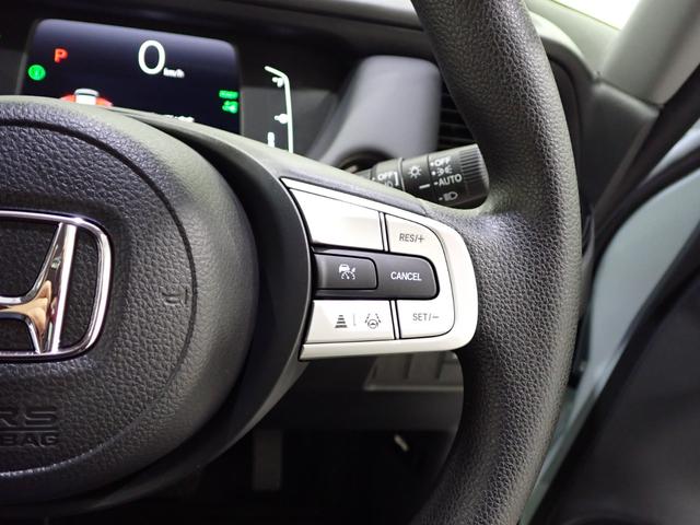 フィット e:HEVクロスター フルオートエアコン 整備記録簿 前後センサー LEDランプ エアバッグ サイドエアバック 地デジ オートクルーズコントロール VSA ETC バックカメラ USB DVD再生可能(45枚目)