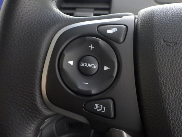 フリード Ｇ・ホンダセンシング　ナビ　両側オートスライド　シートヒーター　アルミ　スマートキー　ドアバイザー　ＬＥＤライト　アルミ　クルーズコントロール　パーキングセンサー　アイドルストップ　Ｆセグ　ｉストップ　Ｗエアバッグ　ＶＳＡ（8枚目）