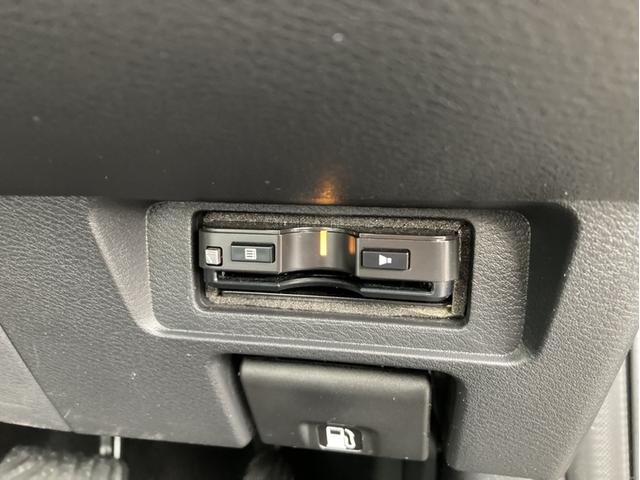 ノート X ナビ 全方位カメラ パーキングセンサー LEDライト サイド/カーテンエアバック スマートキー ETC フォグ 地デジフルセグ リアカメラ 衝突被害軽減ブレ-キ 前後センサー クルーズコントロール(12枚目)