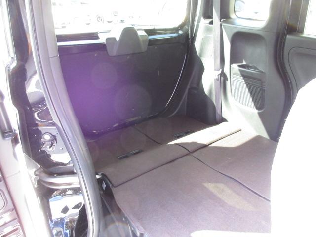 Ｎ－ＢＯＸカスタム Ｇ・Ｌホンダセンシング　ナビ　オートスライドドア　アルミ　リアカメラ　サイド／カーテンエアバック　ＬＥＤライト　ＥＴＣ　スマートキー　パーキングセンサー　ＶＳＡ　ドアバイザー　地デジＴＶ　整備記録簿　助手席エアバッグ　ＵＳＢ（18枚目）