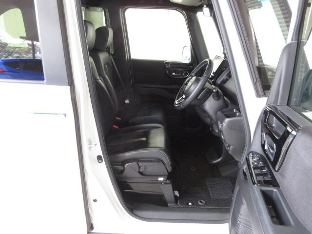 N-BOXカスタム EXターボ ナビ 両側オートスライド シートヒーター LEDライト サイド/カーテンエアバック ETC スマートキー ドアバイザー クルーズコントロール パーキングセンサー リアカメラ 記録簿 地デジ ABS(14枚目)