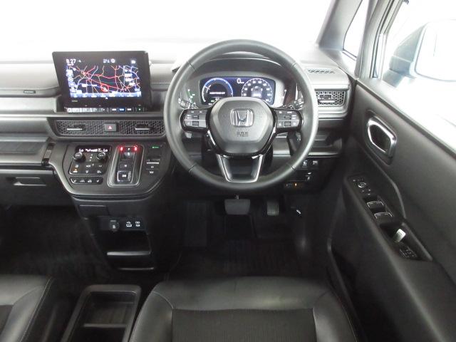 ステップワゴン e:HEVスパーダ ナビ 両側オートスライド シートヒーター LEDライト マルチビューカメラ パワーテールゲート ドアバイザー パーキングセンサー アルミ ベンチ ETC スマートキー マルチカメラ フルオートエアコン(13枚目)