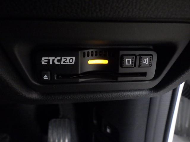 ステップワゴンスパーダ スパーダ・クールスピリットホンダセンシング ナビ 両側オートスライド リア席モニター シートヒーター アルミ・ドアバイザー LEDライト スマートキー サイド/カーテンエアバック リアカメラ パドルシフト クルーズコントロール サイドエアバック(4枚目)