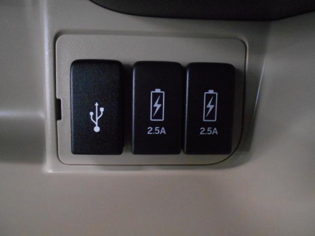 Ｎ－ＢＯＸ Ｇ・Ｌホンダセンシング　ナビ　両側オートスライド　ＬＥＤライト　シートヒーター　サイド／カーテンエアバック　ドアバイザー　リアカメラ　パーキングセンサー　ＥＴＣ　スマートキー　Ｗ電動ドア　Ｓヒータ　ＥＳＣ　キーフリーシステム（8枚目）