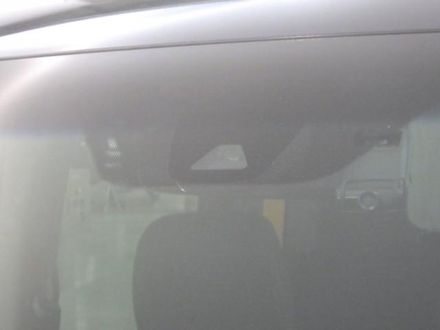 ステップワゴンスパーダ ｅ：ＨＥＶスパーダＧ・ＥＸホンダセンシング　外装未加修車　ナビ　両側オートスライド　シートヒーター　クルーズコントロール　ＥＴＣ　ＬＥＤライト　スマートキー　サイド／カーテンエアバック　アルミ　キャプテンシート　Ｒカメラ　地デジ　クルコン（13枚目）