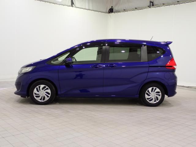 フリード Ｇ・ホンダセンシング　Ｆセグ　ｉストップ　Ｗエアバッグ　パワーウィンドウ　ベンチシート　アクティブクルーズコントロール　スマートキ　カーテンエアバッグ　カラーバックモニター　整備点検記録簿　ＶＳＡ（3枚目）