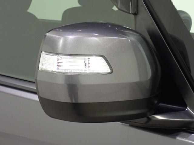 ステップワゴンスパーダ スパーダホンダセンシング　助手席エアバッグ　Ｗパワスラ　記録簿有　地デジ　ＬＥＤライト　横滑り防止システム　オートエアコン　リアカメラ　ＵＳＢ　ナビ＆ＴＶ　三列シート　アイドリングＳ　ＥＴＣ付（8枚目）