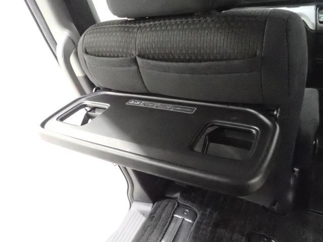 ステップワゴンスパーダ スパーダホンダセンシング　助手席エアバッグ　Ｗパワスラ　記録簿有　地デジ　ＬＥＤライト　横滑り防止システム　オートエアコン　リアカメラ　ＵＳＢ　ナビ＆ＴＶ　三列シート　アイドリングＳ　ＥＴＣ付（22枚目）