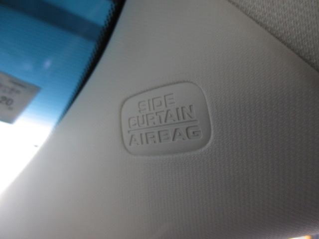 オデッセイ Ｇ・エアロホンダセンシング　ナビ　両側オートスライド　ベンチ　ＬＥＤライト　サイド／カーテンエアバック　スマートキー　リアカメラ　アルミ　ドアバイザー　ＶＳＡ　クルーズコントロール　ＥＴＣ　キーレス　フルセグテレビ　Ｂカメ（9枚目）