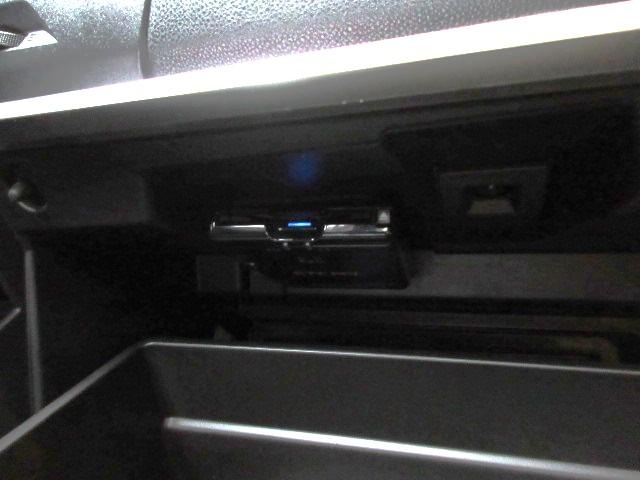 インプレッサG4 2.0i-Sアイサイト ナビ LEDライト リアカメラ ETC アルミ スマートキー ドアバイザー サイド/カーテンエアバック パワーシート クルーズコントロール パドルシフト フルオートエアコン 地デジ パワーウィンドウ(4枚目)