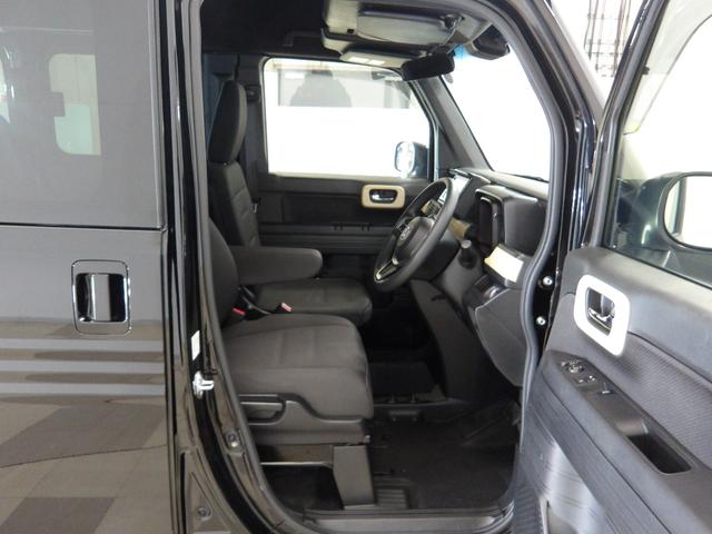 Ｎ－ＶＡＮ＋スタイル ファン・ターボホンダセンシング　ナビ　リアカメラ　ＬＥＤライト　スマートキー　クルーズコントロール　ドアバイザー　ＶＳＡ　いまコレ＋　オートクルーズ　助手席エアバッグ　整備記録簿　エアコン　盗難防止システム　パワーステアリング　ＰＷ（11枚目）