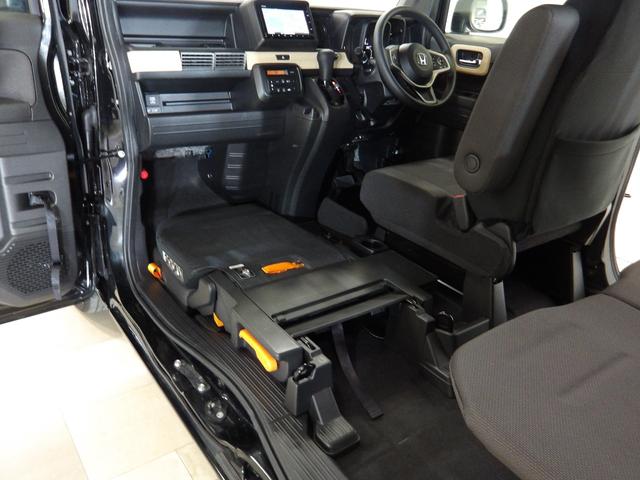 Ｎ－ＶＡＮ＋スタイル ファン・ターボホンダセンシング　ナビ　リアカメラ　ＬＥＤライト　スマートキー　クルーズコントロール　ドアバイザー　ＶＳＡ　いまコレ＋　オートクルーズ　助手席エアバッグ　整備記録簿　エアコン　盗難防止システム　パワーステアリング　ＰＷ（18枚目）