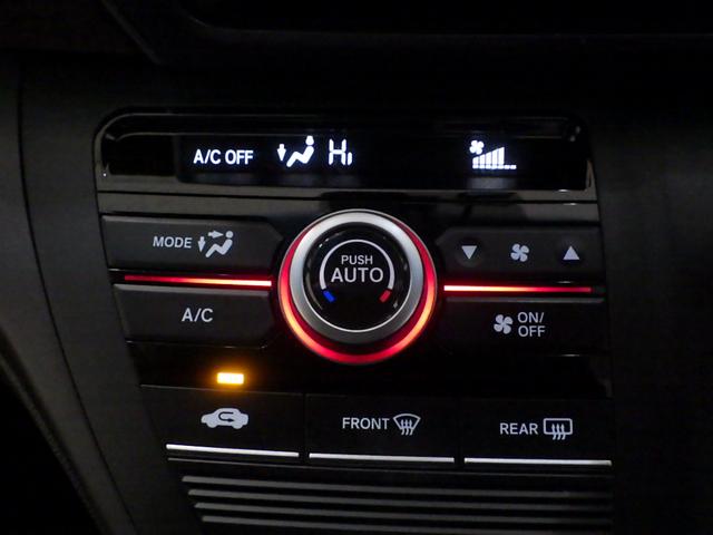 フリード Ｇ・ホンダセンシング　ナビ　両側オートスライド　リアカメラ　ベンチシート　クルーズコントロール　ドアバイザー　ＶＳＡ　ＥＴＣ　フォグ　アイドルストップ　Ｆセグ　ｉストップ　Ｗエアバッグ　パワーウィンドウ　スマートキ　ＵＳＢ（11枚目）