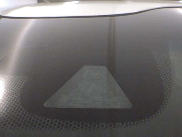 フリード Ｇ・ホンダセンシング　ナビ　両側オートスライド　リアカメラ　ベンチシート　クルーズコントロール　ドアバイザー　ＶＳＡ　ＥＴＣ　フォグ　アイドルストップ　Ｆセグ　ｉストップ　Ｗエアバッグ　パワーウィンドウ　スマートキ　ＵＳＢ（17枚目）