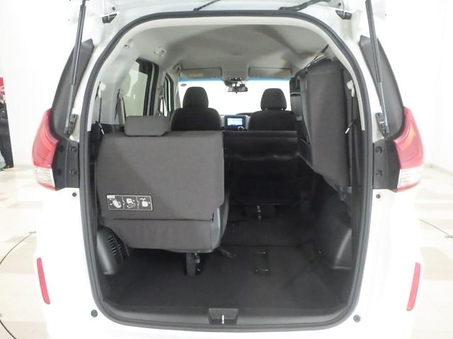 フリード Ｇ・ホンダセンシング　ナビ　両側オートスライド　リアカメラ　ベンチシート　クルーズコントロール　ドアバイザー　ＶＳＡ　ＥＴＣ　フォグ　アイドルストップ　Ｆセグ　ｉストップ　Ｗエアバッグ　パワーウィンドウ　スマートキ　ＵＳＢ（25枚目）