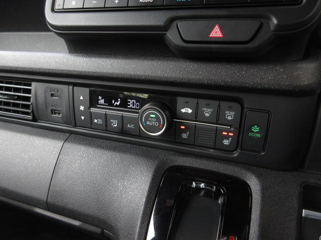 N-BOXカスタム ベースグレード ナビ 両側オートスライド シートヒーター アルミ パーキングセンサー VSA クルーズコントロール LEDライト サイド/カーテンエアバック リアカメラ ETC スマートキー 禁煙車 W電動ドア(12枚目)