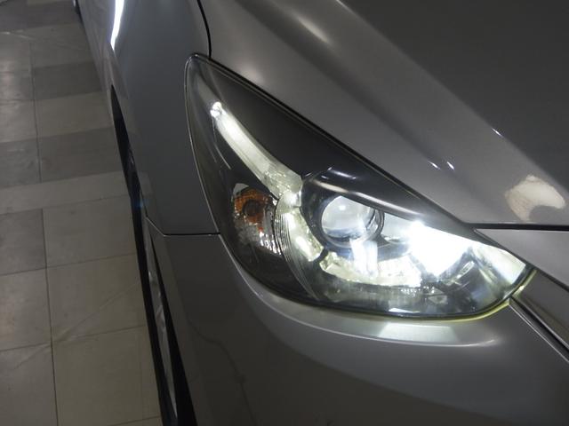 デミオ 13S ナビ アルミ ETC LEDライト ドアバイザー i-stop サイド/カーテンエアバック スマートキー 整備記録簿 アイスト アドバンスドキー キーレススタート VSA 盗難防止システム ABS(10枚目)