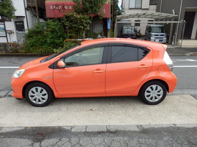 アクア S 純正ナビ Bカメラ プッシュスタート Bluetooth(5枚目)