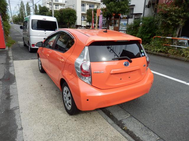 アクア S 純正ナビ Bカメラ プッシュスタート Bluetooth(6枚目)