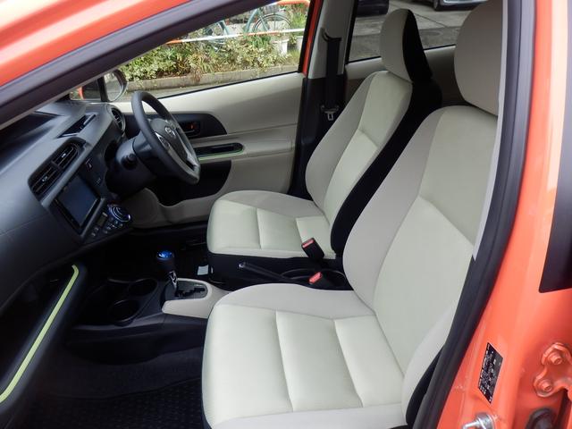 アクア S 純正ナビ Bカメラ プッシュスタート Bluetooth(13枚目)