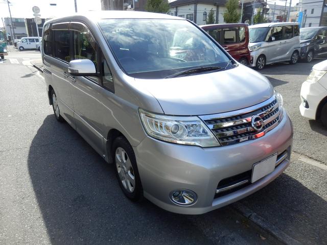 セレナ ハイウェイスター Vセレクション 純正ナビ Bカメラ TV 両側パワースライド ETC(3枚目)