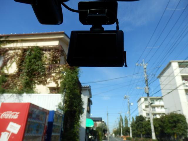 セレナ ハイウェイスター Vセレクション 純正ナビ Bカメラ TV 両側パワースライド ETC(14枚目)