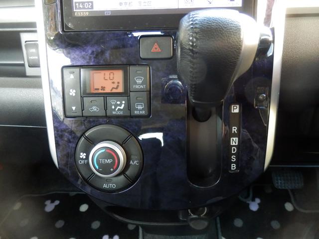 タント カスタムＲＳ　トップエディションＳＡＩＩＩ　純正ＳＤナビ　Ｂカメラ　両側パワースライド　ＥＴＣ　純正アルミ（18枚目）