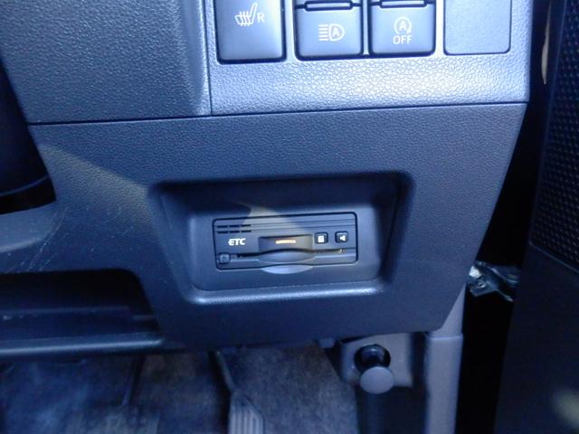 タント カスタムＲＳ　トップエディションＳＡＩＩＩ　純正ＳＤナビ　Ｂカメラ　両側パワースライド　ＥＴＣ　純正アルミ（21枚目）