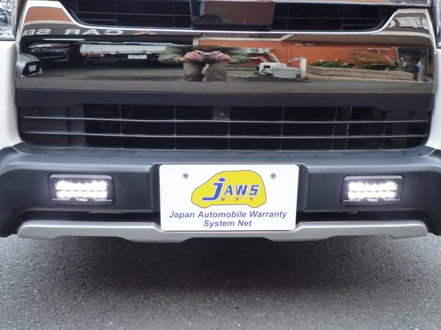 ハイエースバン スーパーGL 50TH アニバーサリーリミテッド ワンオーナー・禁煙車・TRDスポイラー・両側自動ドア・ワーク17インチ・ヒッチメンバー・荷室フローリング・LEDヘッドライト・カロッツェリアナビTV・HDMI/ブルートゥース・ETC・スマートキー(8枚目)