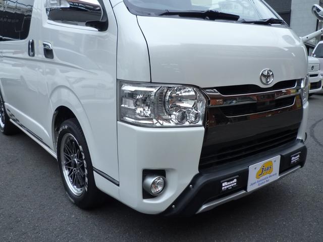 ハイエースバン スーパーGL 50TH アニバーサリーリミテッド ワンオーナー・禁煙車・TRDスポイラー・両側自動ドア・ワーク17インチ・ヒッチメンバー・荷室フローリング・LEDヘッドライト・カロッツェリアナビTV・HDMI/ブルートゥース・ETC・スマートキー(10枚目)