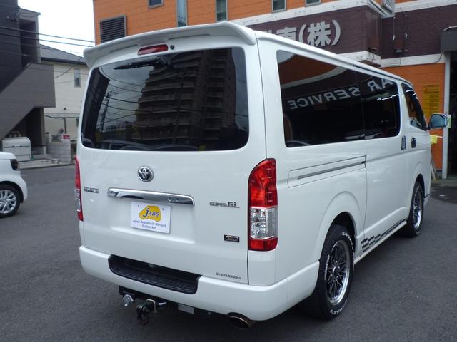 ハイエースバン スーパーGL 50TH アニバーサリーリミテッド ワンオーナー・禁煙車・TRDスポイラー・両側自動ドア・ワーク17インチ・ヒッチメンバー・荷室フローリング・LEDヘッドライト・カロッツェリアナビTV・HDMI/ブルートゥース・ETC・スマートキー(14枚目)