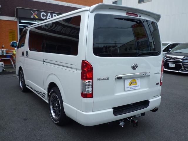 ハイエースバン スーパーGL 50TH アニバーサリーリミテッド ワンオーナー・禁煙車・TRDスポイラー・両側自動ドア・ワーク17インチ・ヒッチメンバー・荷室フローリング・LEDヘッドライト・カロッツェリアナビTV・HDMI/ブルートゥース・ETC・スマートキー(16枚目)