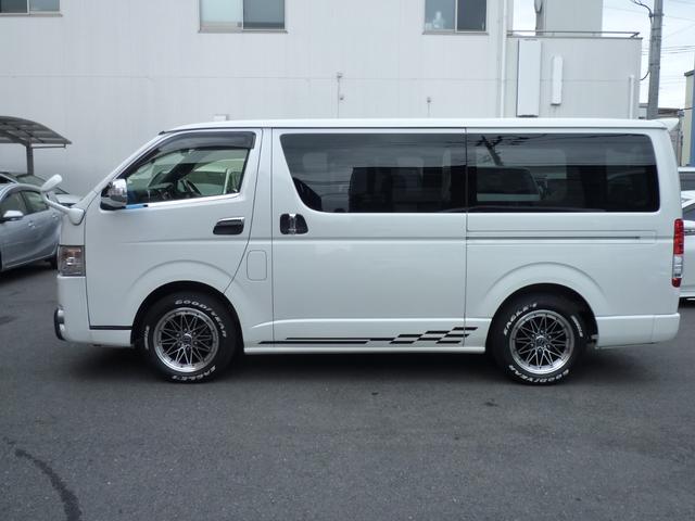 ハイエースバン スーパーGL 50TH アニバーサリーリミテッド ワンオーナー・禁煙車・TRDスポイラー・両側自動ドア・ワーク17インチ・ヒッチメンバー・荷室フローリング・LEDヘッドライト・カロッツェリアナビTV・HDMI/ブルートゥース・ETC・スマートキー(18枚目)