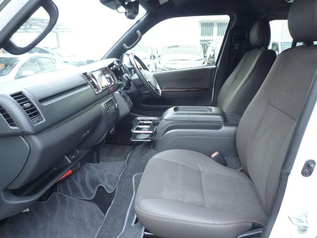 ハイエースバン スーパーGL 50TH アニバーサリーリミテッド ワンオーナー・禁煙車・TRDスポイラー・両側自動ドア・ワーク17インチ・ヒッチメンバー・荷室フローリング・LEDヘッドライト・カロッツェリアナビTV・HDMI/ブルートゥース・ETC・スマートキー(23枚目)