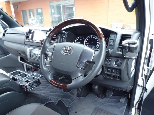 ハイエースバン スーパーGL 50TH アニバーサリーリミテッド ワンオーナー・禁煙車・TRDスポイラー・両側自動ドア・ワーク17インチ・ヒッチメンバー・荷室フローリング・LEDヘッドライト・カロッツェリアナビTV・HDMI/ブルートゥース・ETC・スマートキー(40枚目)