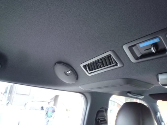 ハイエースバン スーパーGL 50TH アニバーサリーリミテッド ワンオーナー・禁煙車・TRDスポイラー・両側自動ドア・ワーク17インチ・ヒッチメンバー・荷室フローリング・LEDヘッドライト・カロッツェリアナビTV・HDMI/ブルートゥース・ETC・スマートキー(48枚目)