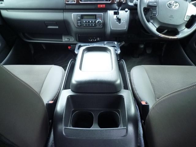 ハイエースバン スーパーGL 50TH アニバーサリーリミテッド ワンオーナー・禁煙車・TRDスポイラー・両側自動ドア・ワーク17インチ・ヒッチメンバー・荷室フローリング・LEDヘッドライト・カロッツェリアナビTV・HDMI/ブルートゥース・ETC・スマートキー(51枚目)