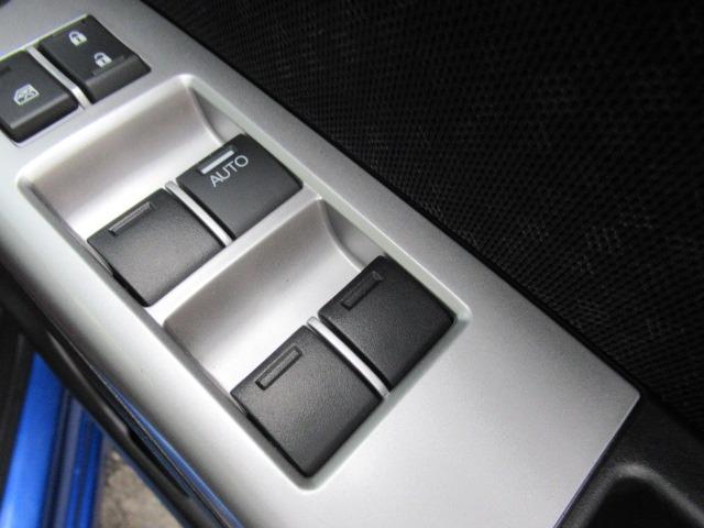 Ｎ－ＢＯＸカスタム Ｇ・ターボＬパッケージ　禁煙　ターボエンジン　左右パワースライドドア　キセノンライト　ＬＥＤフォグランプ　純正メモリーナビ　フルセグテレビ　ＤＶＤビデオ　ＳＤＸＣ　Ｂｌｕｅｔｏｏｔｈオーディオ　ビルトインＥＴＣ　パドルシフト（16枚目）
