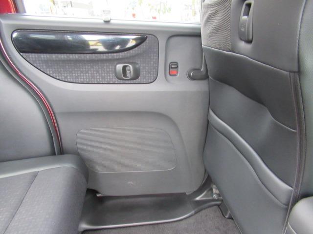 Ｎ－ＢＯＸカスタム Ｇ・ターボＬパッケージ　禁煙　純正メモリーナビ　ワンセグ　ＤＶＤビデオ　Ｂｌｕｅｔｏｏｔｈオーディオ　ハンズフリー　バックカメラ　左右パワースライドドア　オートクルーズ　パドルシフト　キセノンヘッドライト　ＬＥＤフォグ（66枚目）