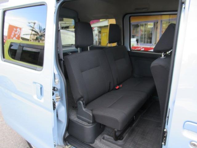 ピクシスバン クルーズターボ　ＳＡＩＩＩ　５速マニュアル　ターボ　ＬＥＤヘッドライト　ＬＥＤフォグランプ　カロッツェリアメモリーナビ　Ｂｌｕｅｔｏｏｔｈオーディオ　ハンズフリー　ＤＶＤビデオ　電動格納ミラー　キーレス　パワーウインドウ（70枚目）