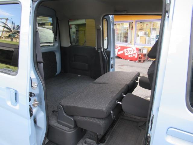 ピクシスバン クルーズターボ　ＳＡＩＩＩ　５速マニュアル　ターボ　ＬＥＤヘッドライト　ＬＥＤフォグランプ　カロッツェリアメモリーナビ　Ｂｌｕｅｔｏｏｔｈオーディオ　ハンズフリー　ＤＶＤビデオ　電動格納ミラー　キーレス　パワーウインドウ（78枚目）