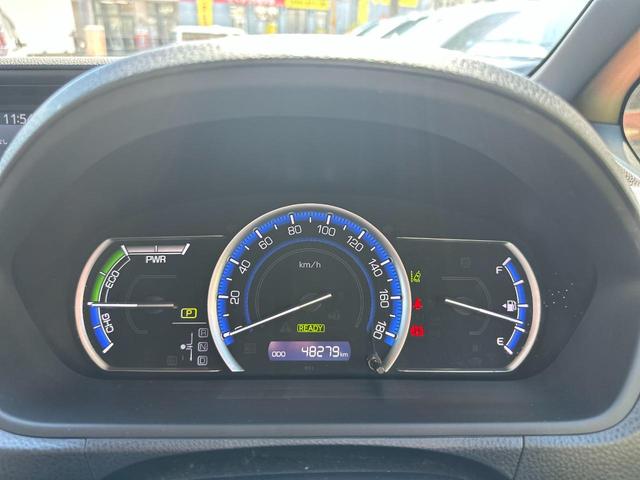 ハイブリッドV トヨタセーフティセンス/純正SDナビ/フルセグ/CD/DVD/Bluetooth/バックカメラ/ETC/片側パワースライドドア/スマートキー/シートヒーター/クルーズコントロール/ロールサンシェード(8枚目)