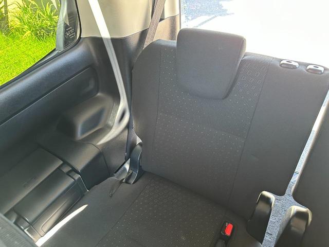 ハイブリッドV トヨタセーフティセンス/純正SDナビ/フルセグ/CD/DVD/Bluetooth/バックカメラ/ETC/片側パワースライドドア/スマートキー/シートヒーター/クルーズコントロール/ロールサンシェード(48枚目)